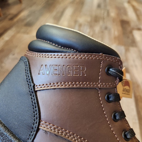 Avenger Mens Brown Leather EH Rated Oil Slip Resistant Work Boots New in Box 8.5 main image 9